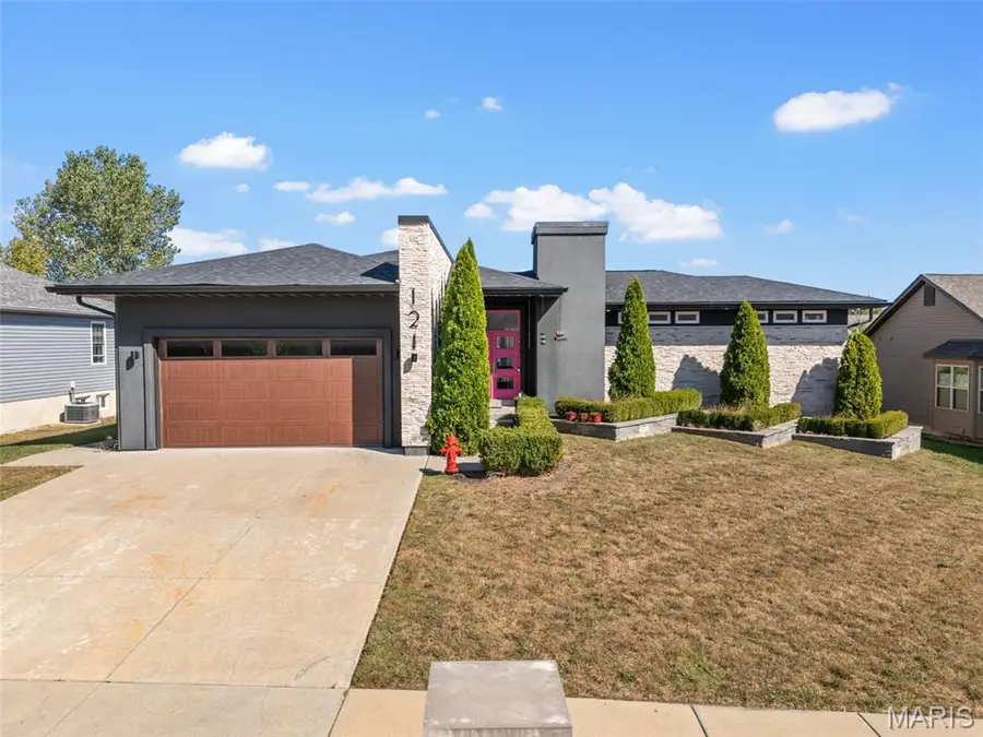 121 Miranda Court, Wentzville, MO 63385 - #2