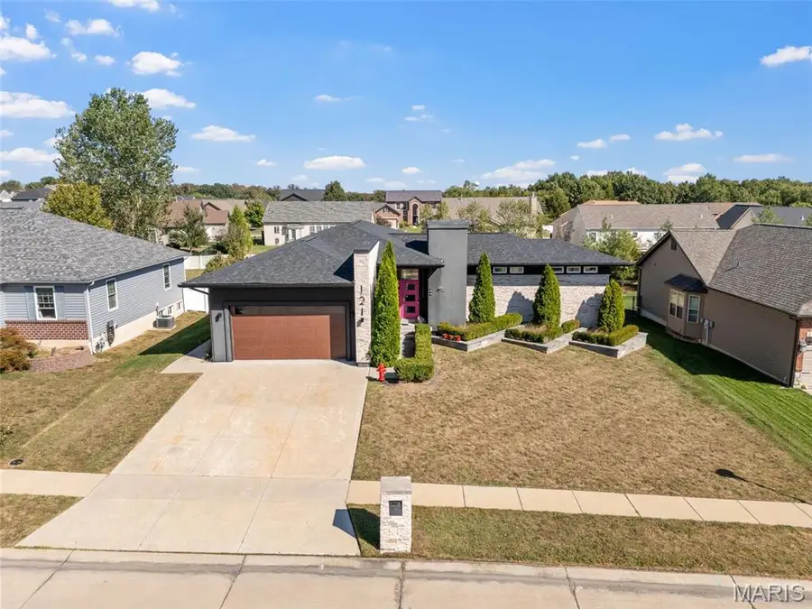 121 Miranda Court, Wentzville, MO 63385 - #3