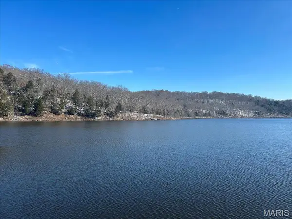 440 Stones Throw Court, Defiance, MO 63341