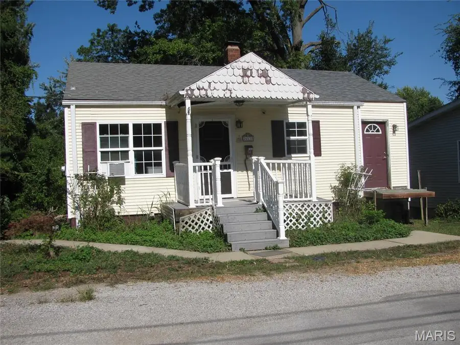 613 Leonard Street, Alton, IL 62002 - Image #2