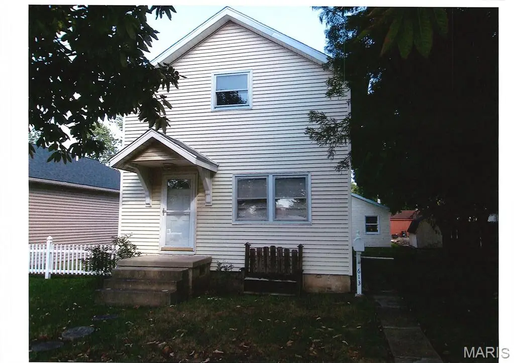 613 Washington Street, Highland, IL 62249 - Image #1