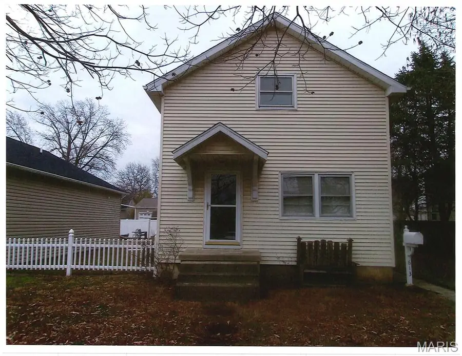 613 Washington Street, Highland, IL 62249 - #3