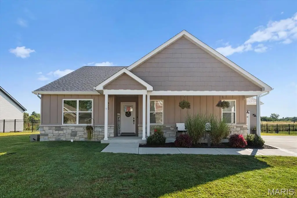 420 Foxtail Drive, Freeburg, IL 62243 - Image #1