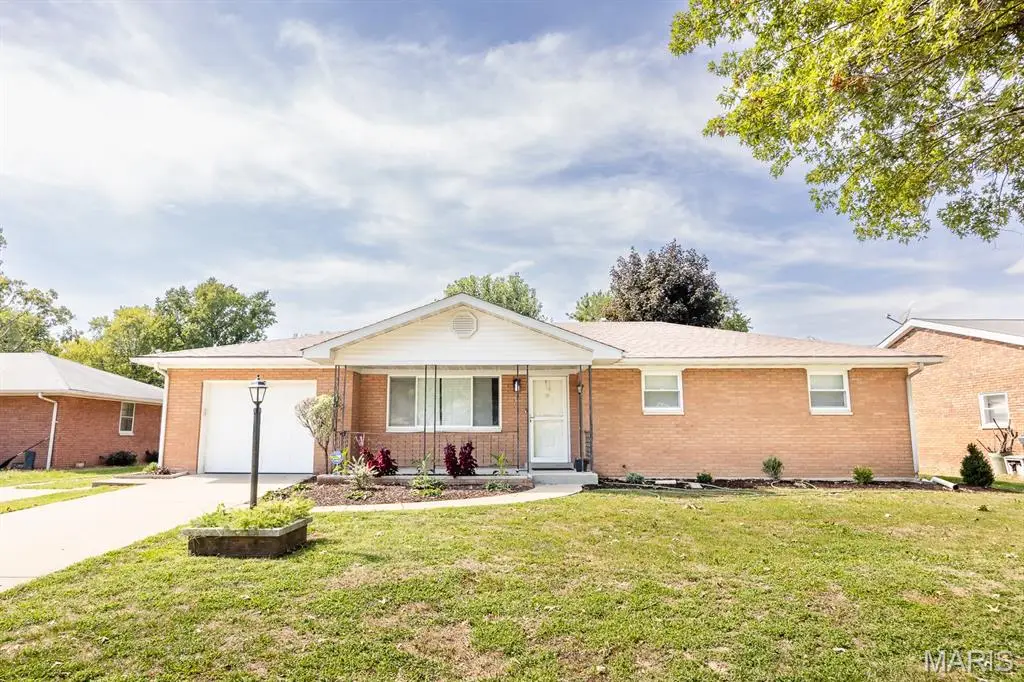 13 Joseph Drive, Fairview Heights, IL 62208 - Image #1