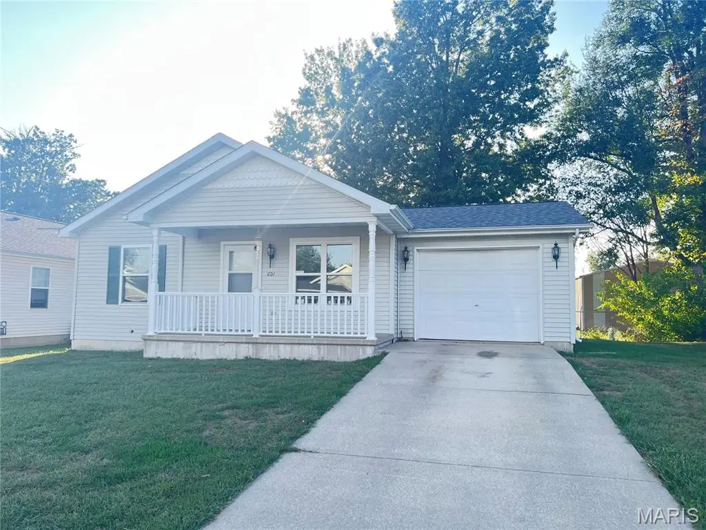601 Arlington, Taylorville, IL 62568 - Image #1