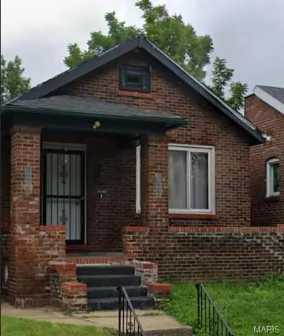 5407 Genevieve Avenue, Saint Louis, MO 63120 - Image #1