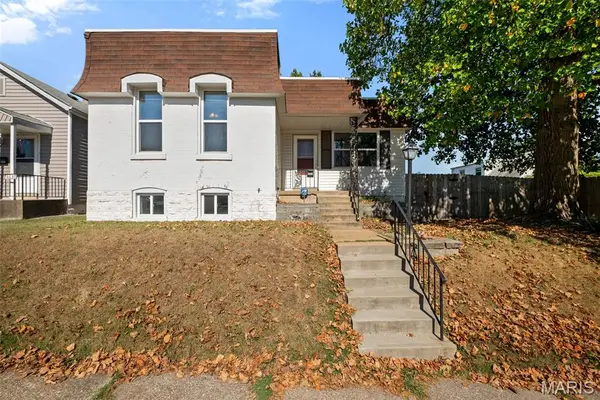 3637 Roswell Avenue, St Louis, MO 63116