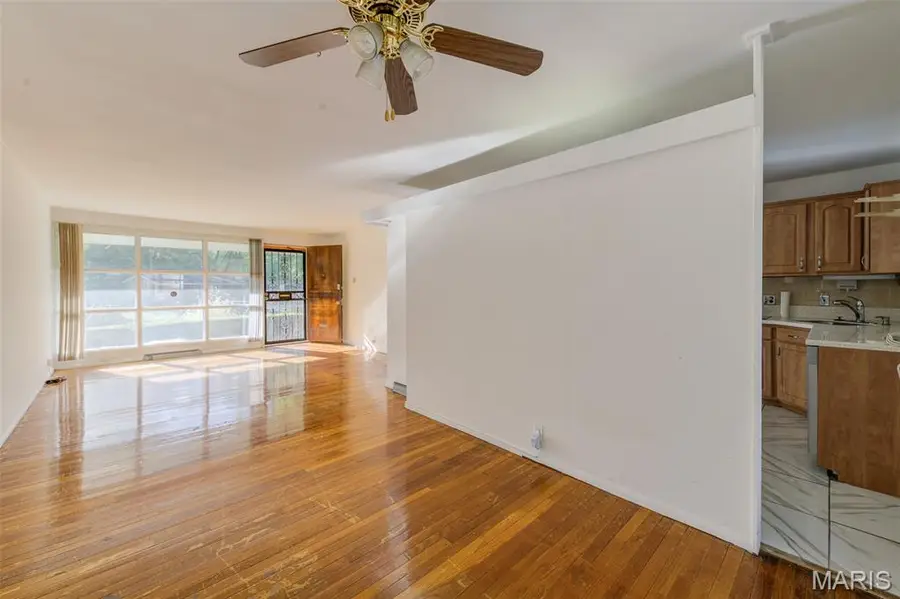 2283 Hudson Road, Saint Ferdinand, MO 63136 - Image #3