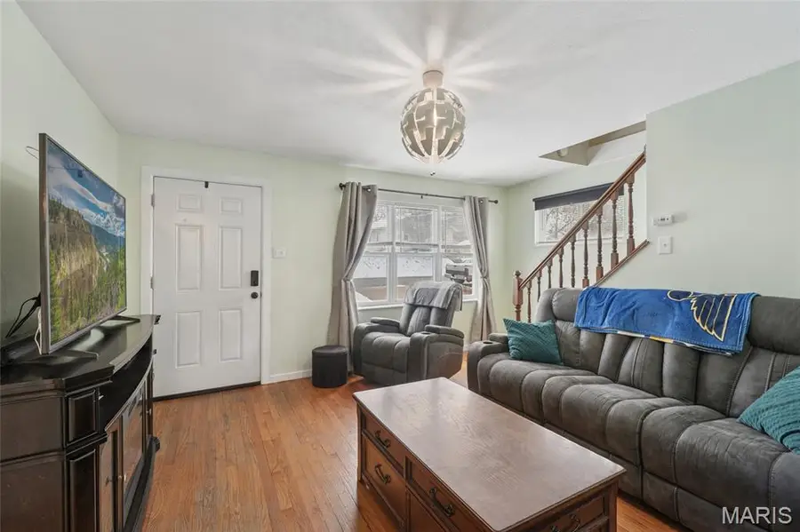 8014 Pontiac Avenue, Affton, MO 63123 - Image #3