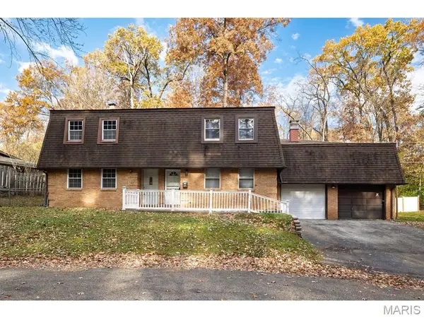 45 Nottingham Lane, Belleville, IL 62223