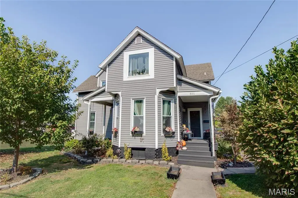 501 W Exchange Street, Jerseyville, IL 62052 - Image #1