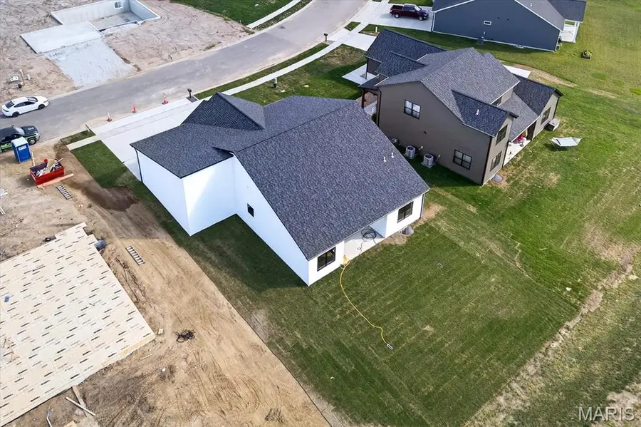 609 Tea Olive Boulevard, Caseyville Township, IL 62269 - Image #2