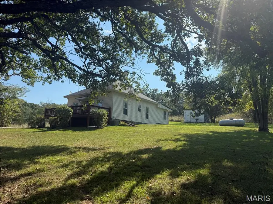 2731 Highway Ee, Iberia, MO 65486 - Image #2