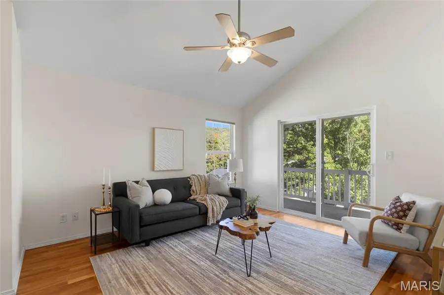 1109 Arbor Creek Drive #3C, Saint Louis, MO 63122 - Image #3