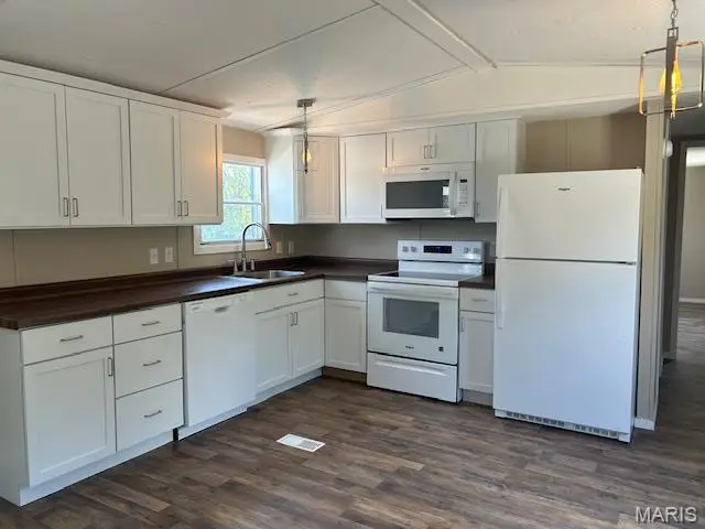 138 Bluegill Circle, Moscow Mills, MO 63362 - Image #3