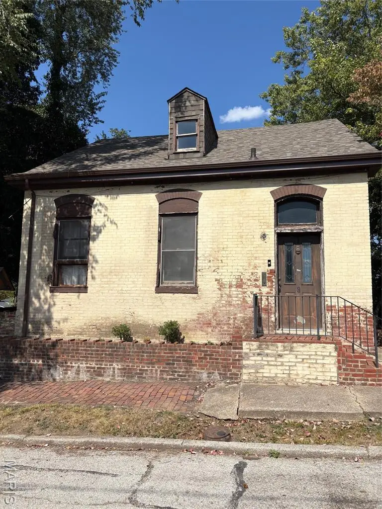 9 W E Street, Belleville, IL 62220 - Image #1