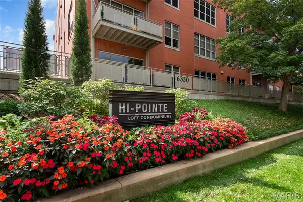 6350 Clayton Road #402, Richmond Heights, MO 63117