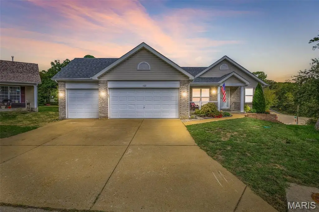 1102 Silverwillow Court, Fenton, MO 63026 - Image #1