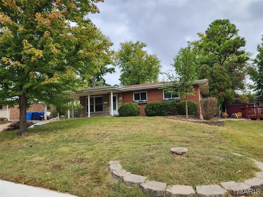 1725 Gerald Avenue, Florissant, MO 63031 - Image #2