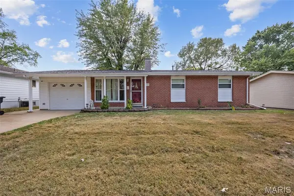 200 Calbreath Court, Florissant, MO 63031