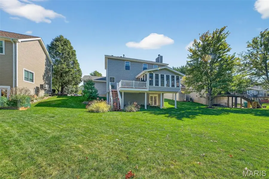 10227 Concord Valley Court, Saint Louis, MO 63123 - Image #2