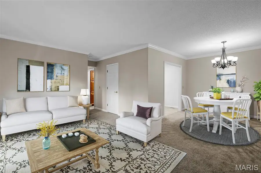 5581 Baronridge Drive #5, Saint Louis, MO 63129 - Image #2