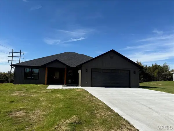 1801 Vadie Avenue, Lebanon, MO 65536