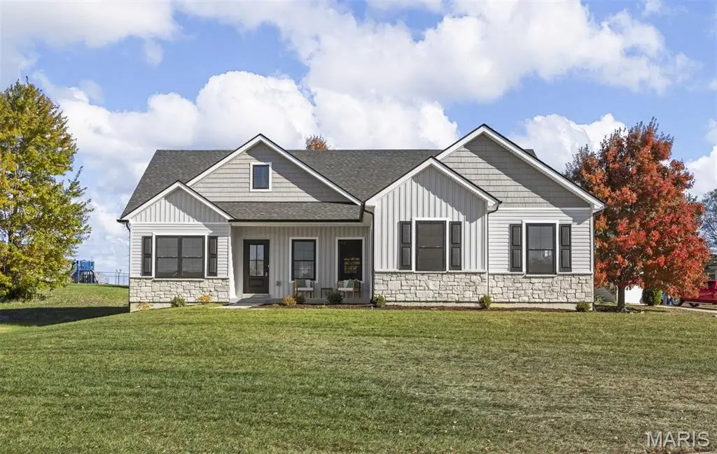 453 Chantilly Court, Warrenton, MO 63383 - #1