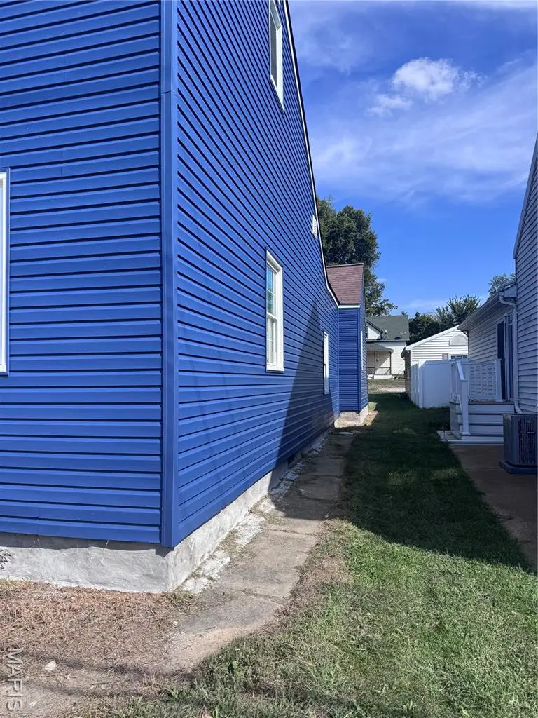 108 S Moore Street, Waterloo, IL 62298 - Image #3