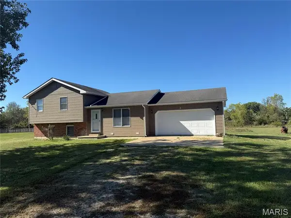 17485 Cashew Lane, Dixon, MO 65459