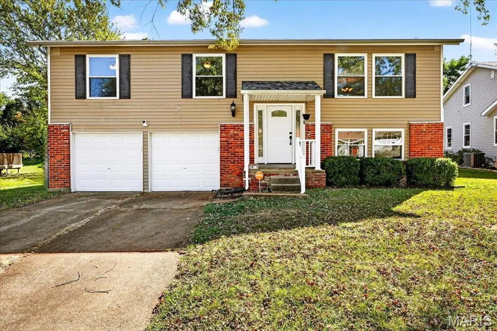 3610 Tarragon Drive, Saint Charles, MO 63303 - Image #1