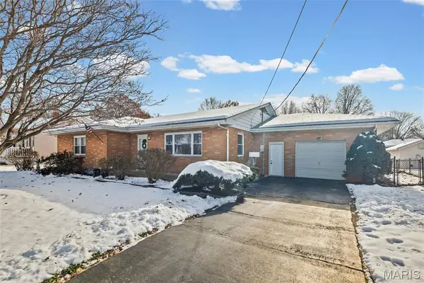 214 W 4th Street, Hartford, IL 62048