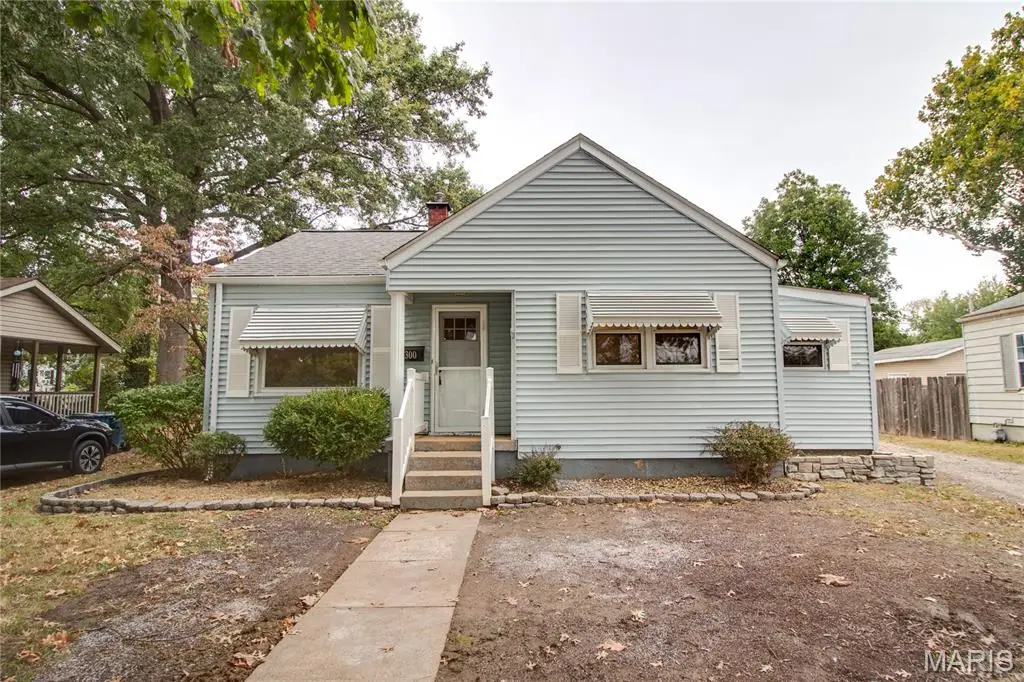 300 Brentwood Boulevard, Alton, IL 62002 - Image #1