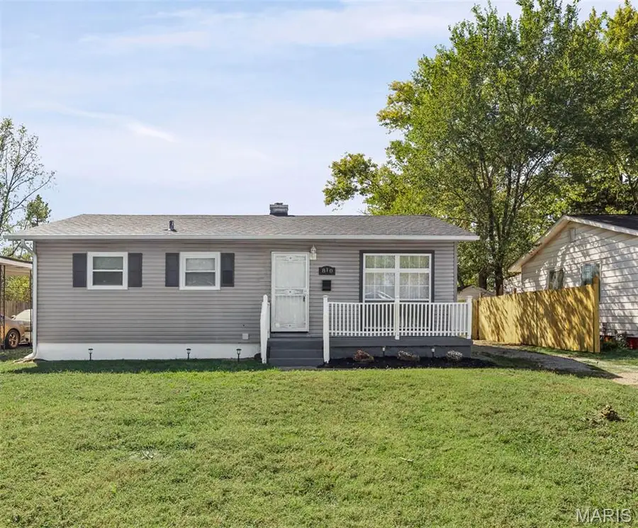 810 Saint Thomas Lane, Cahokia, IL 62206 - Image #2