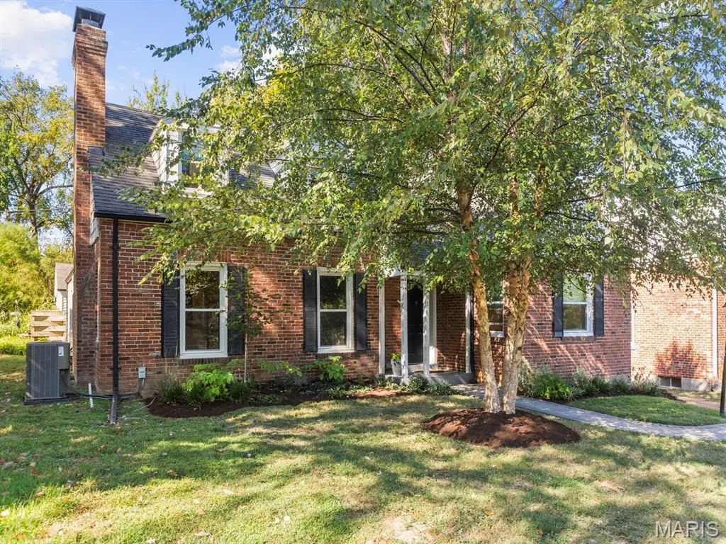 81 Highgate Road, Saint Louis, MO 63132 - Image #1