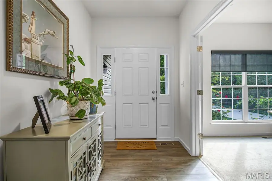 707 Fallen Hickory Drive, Lake Saint Louis, MO 63367 - Image #2