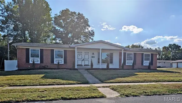 1290 Jackson Lane, Florissant, MO 63031