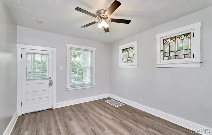 4454 S Spring Avenue, Saint Louis, MO 63116 - Image #3