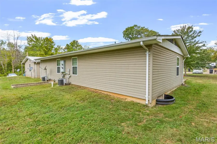 101 Hancock Street #102, 302, 322 & 324, Ironton, MO 63650 - Image #3