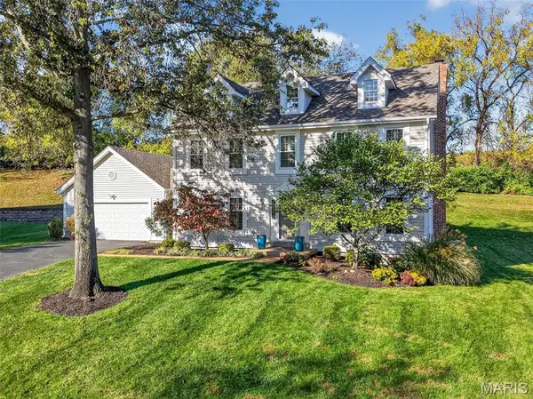 1505 Timberbluff Court, Chesterfield, MO 63017