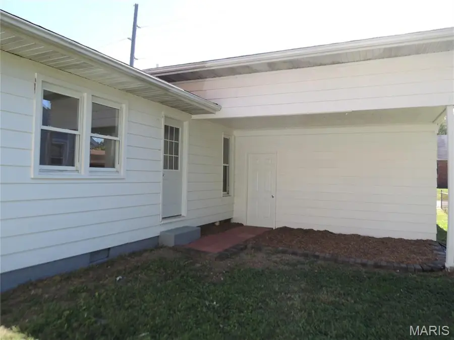 621 S 5th Street, Greenville, IL 62246 - Image #3