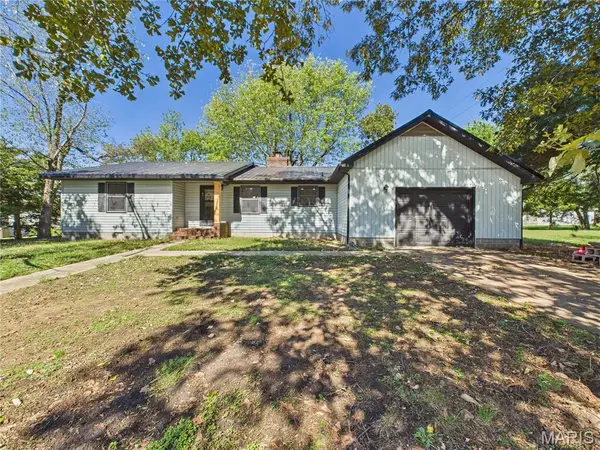 309 W Allis Avenue, Bernie, MO 63822