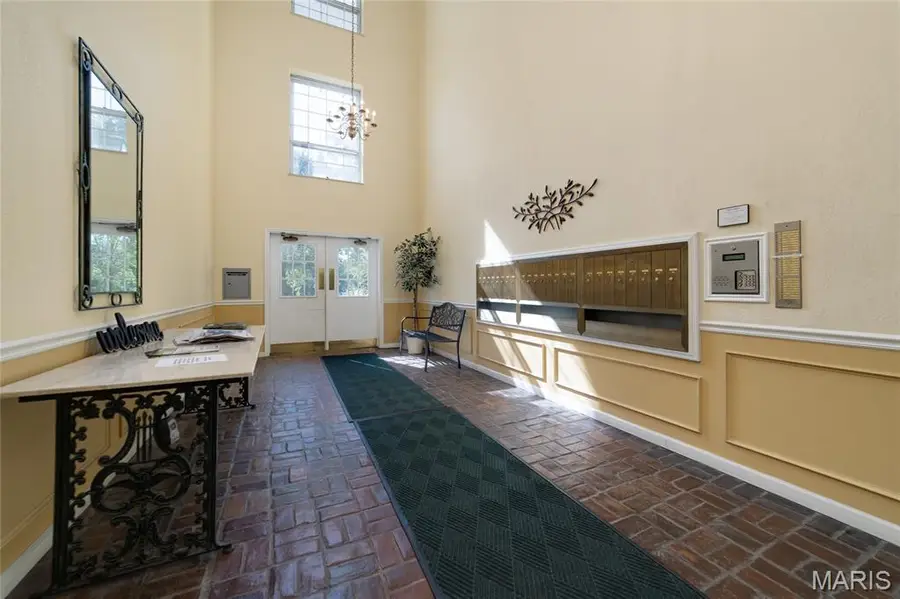 15593 Bedford Forge Drive #6, Chesterfield, MO 63017 - Image #3