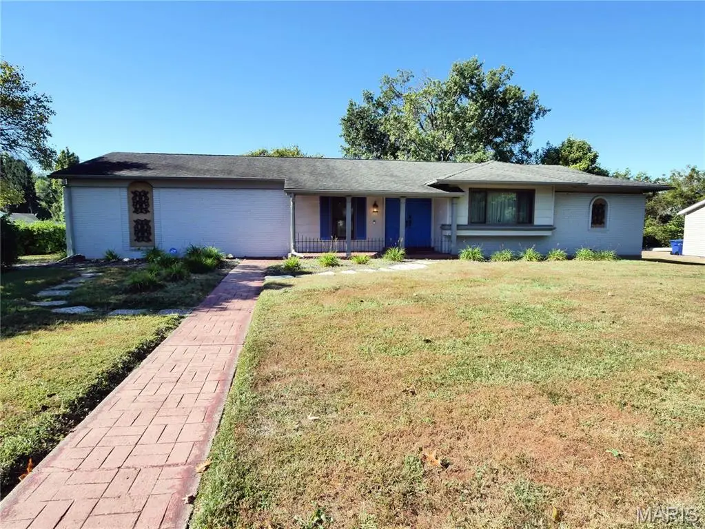 644 Shadow Rock Drive, Florissant, MO 63031 - Image #1