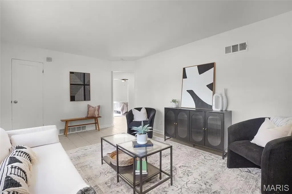 9845 Dennis Drive, Saint Louis, MO 63136 - Image #1