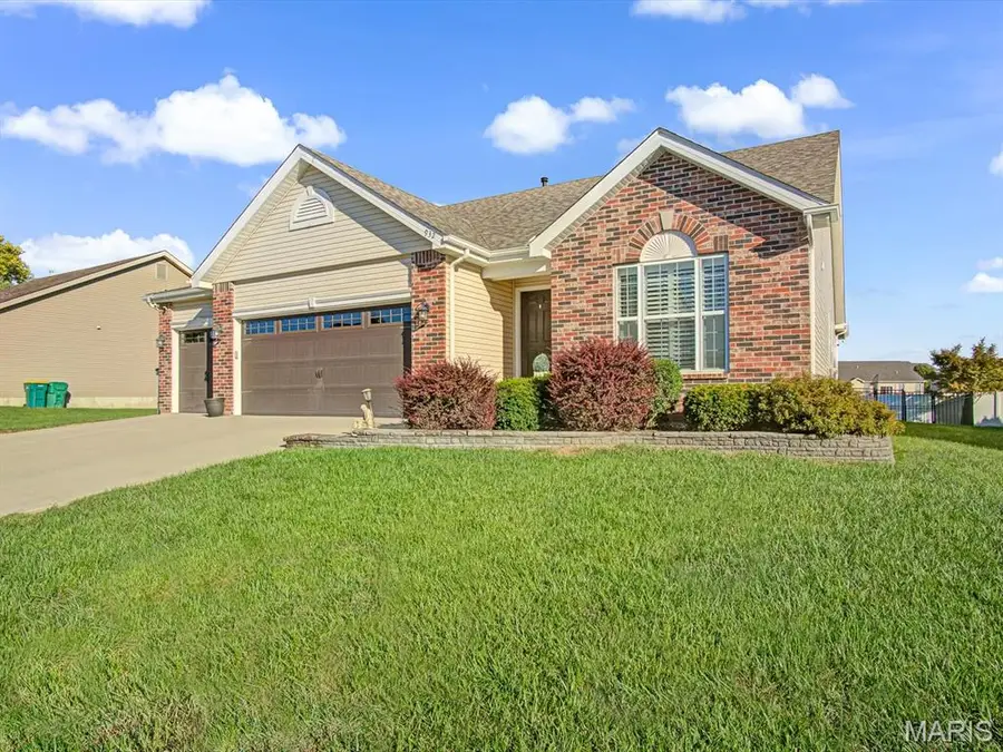 932 Sturbridge Trail, Caseyville Township, IL 62269 - Image #2