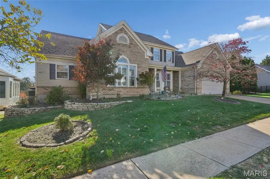 416 Arbor Meadow Court, Ballwin, MO 63021 - Image #2