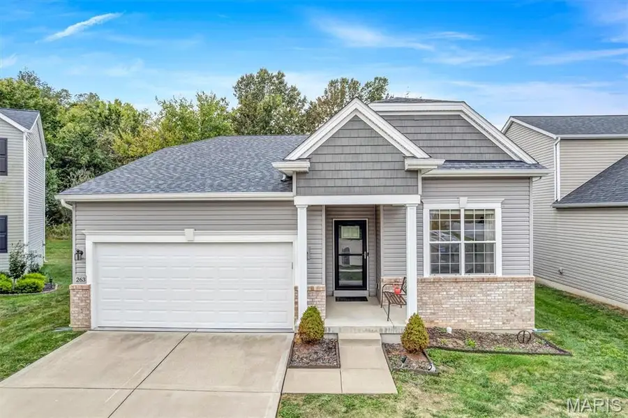263 Thorn Brook Drive, Ofallon, MO 63366 - Image #2