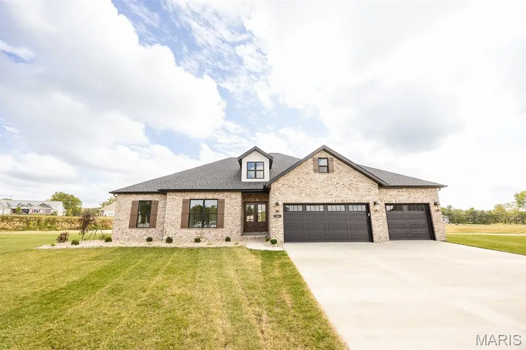 505 Master Court, Shiloh, IL 62221 - Image #1