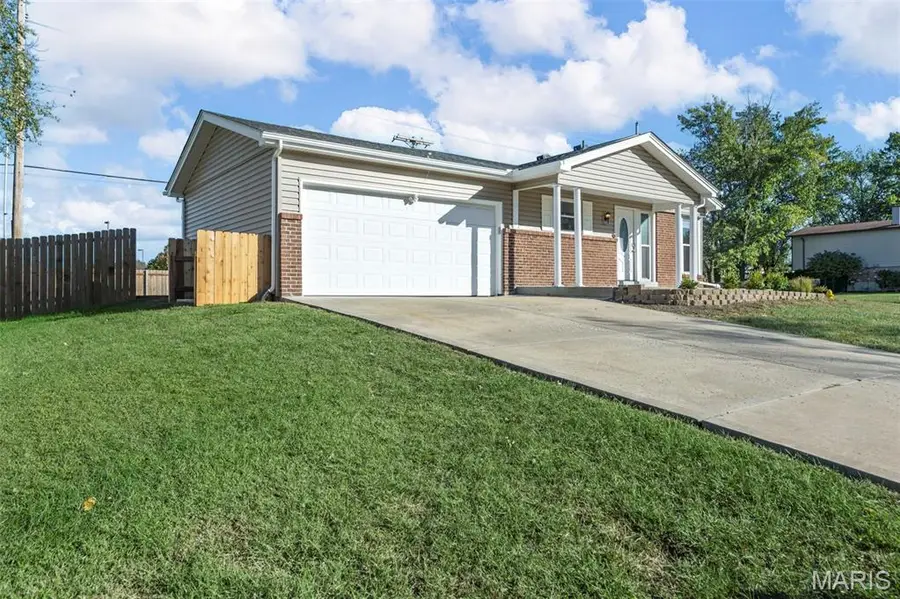 1814 Springhill Drive, Ofallon, MO 63366 - Image #3